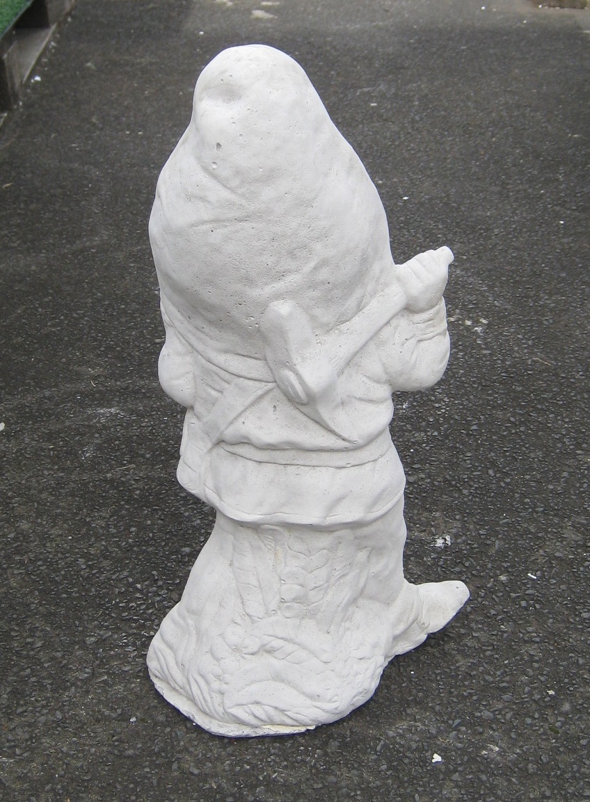 Gnome with Pickaxe